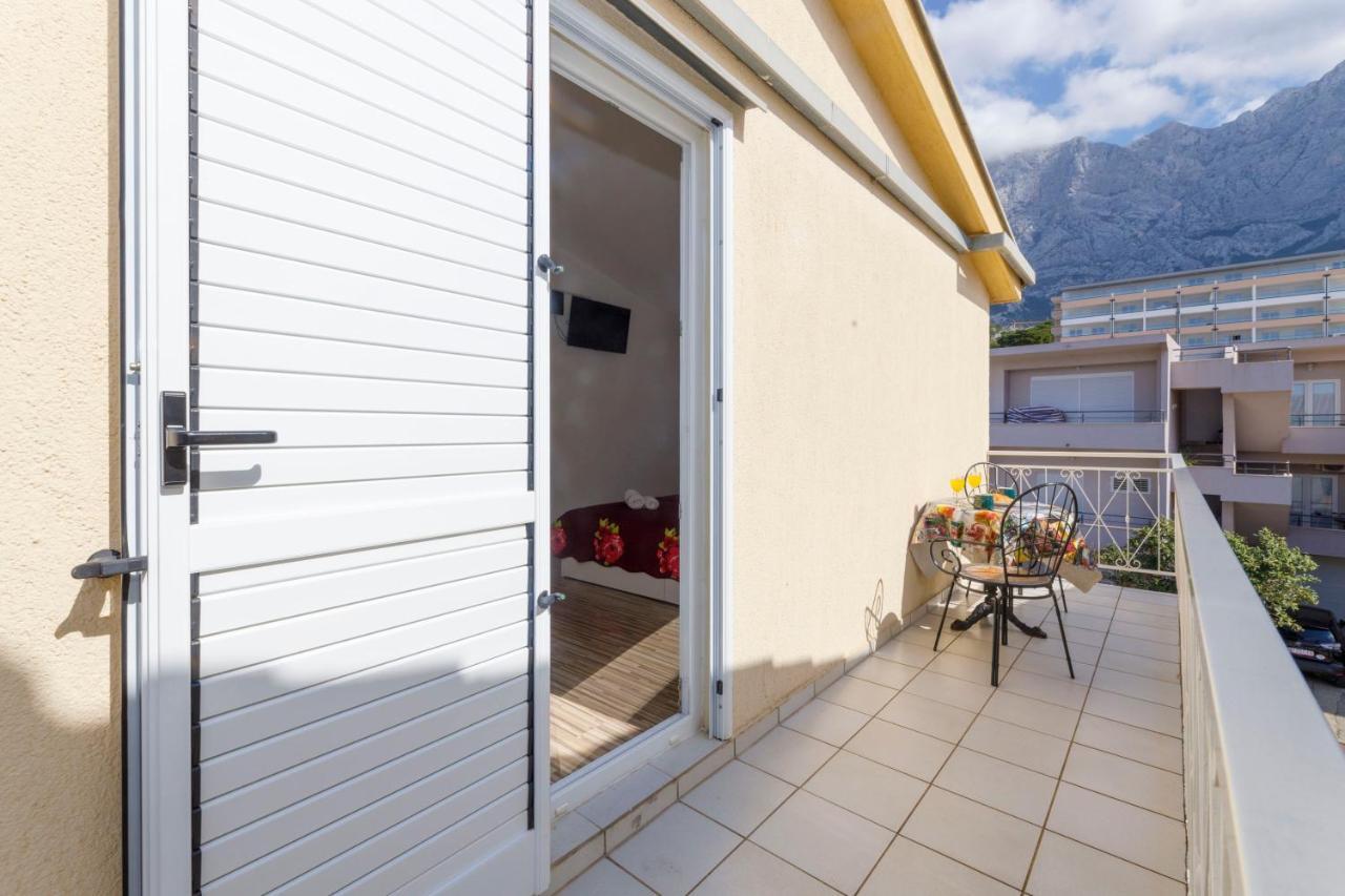 Apartman Gaby Makarska Exteriör bild