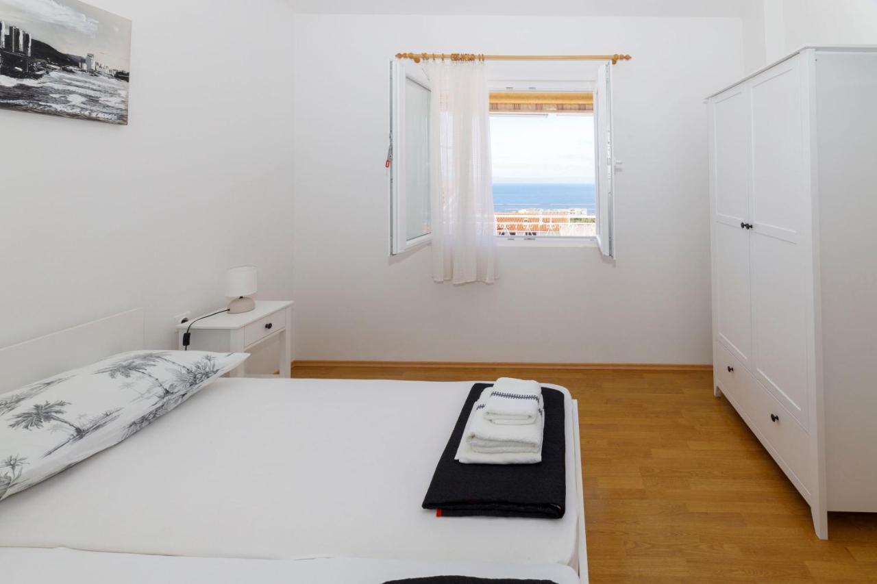 Apartman Gaby Makarska Exteriör bild